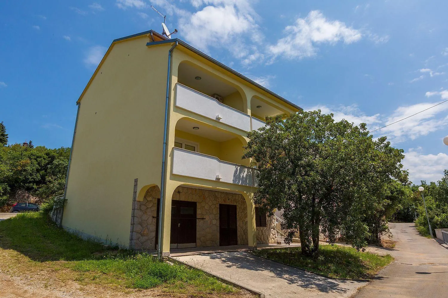 Beeindruckendes Apartment Mit Dachterrasse, Meerblick, Elektrogrill - Nur 350 Meter Zum Strand Dramalj Croatia