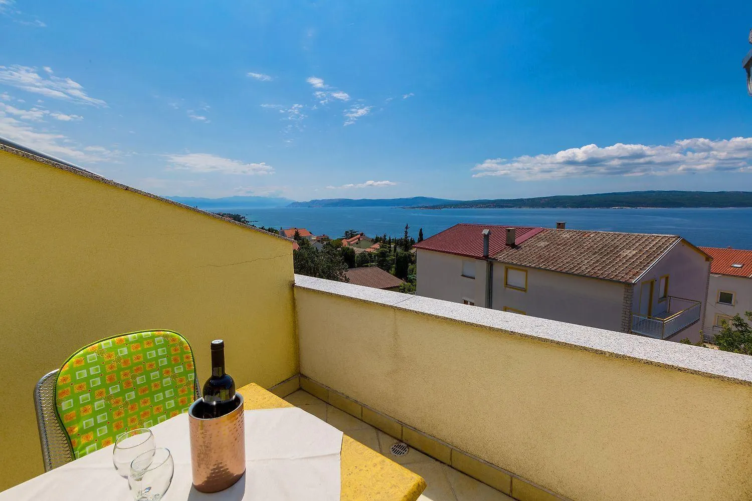 Beeindruckendes Apartment Mit Dachterrasse, Meerblick, Elektrogrill - Nur 350 Meter Zum Strand Dramalj